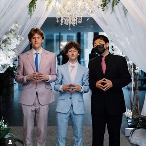 Meet your Posher, Hunter